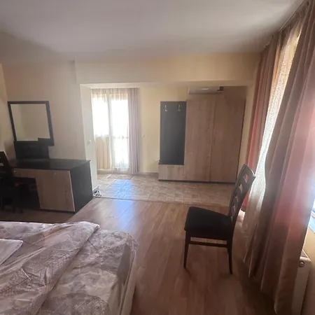 Hotel Merida 3*