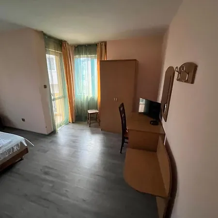 Hotel Merida 3*