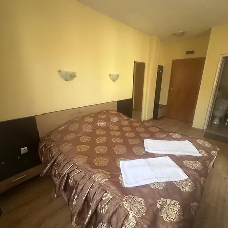 Merida Hotel 3*